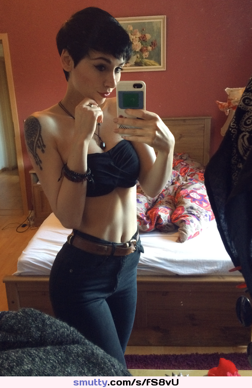 teen blowjob filmed with iphone cum in mouth freie #emo #girl #selfshot #tattoo